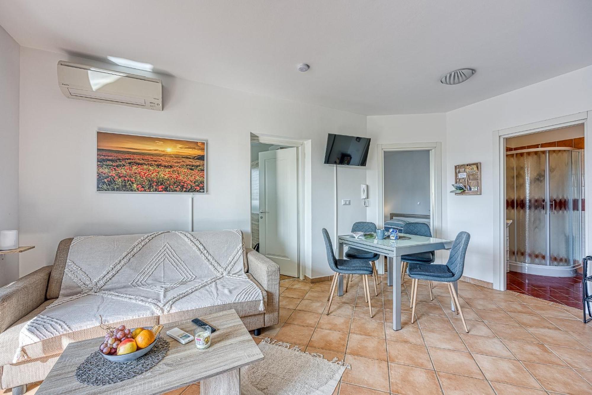 Apartment Anita Gedići Eksteriør billede